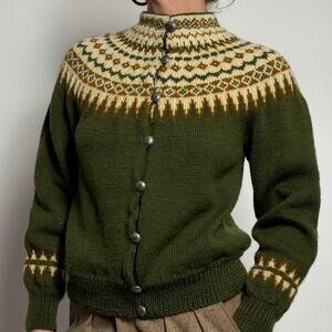 Vintage 1950s norwegian wool cardigan